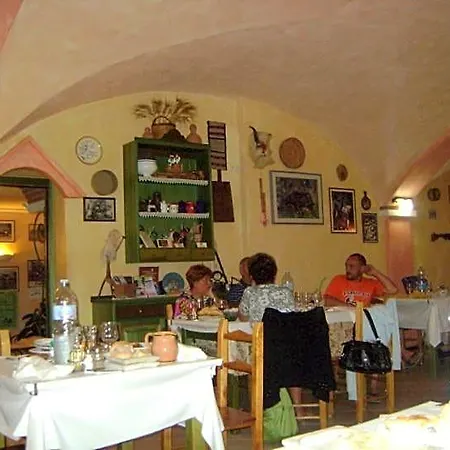 Sant Efisio Hotel 3*
