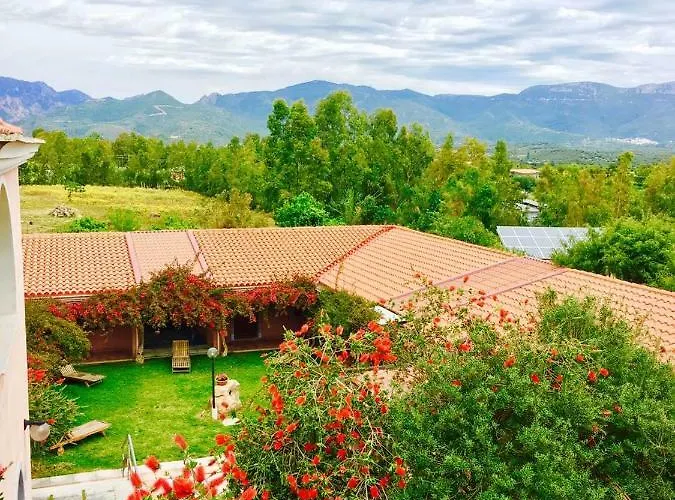 Sant Efisio Szálloda *